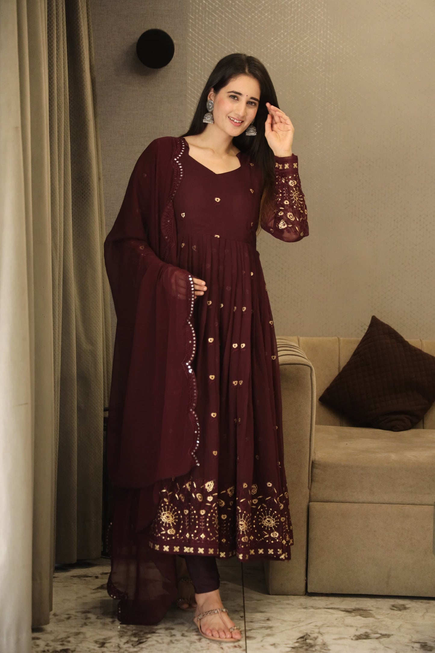 INAAYA WINE SUIT SET