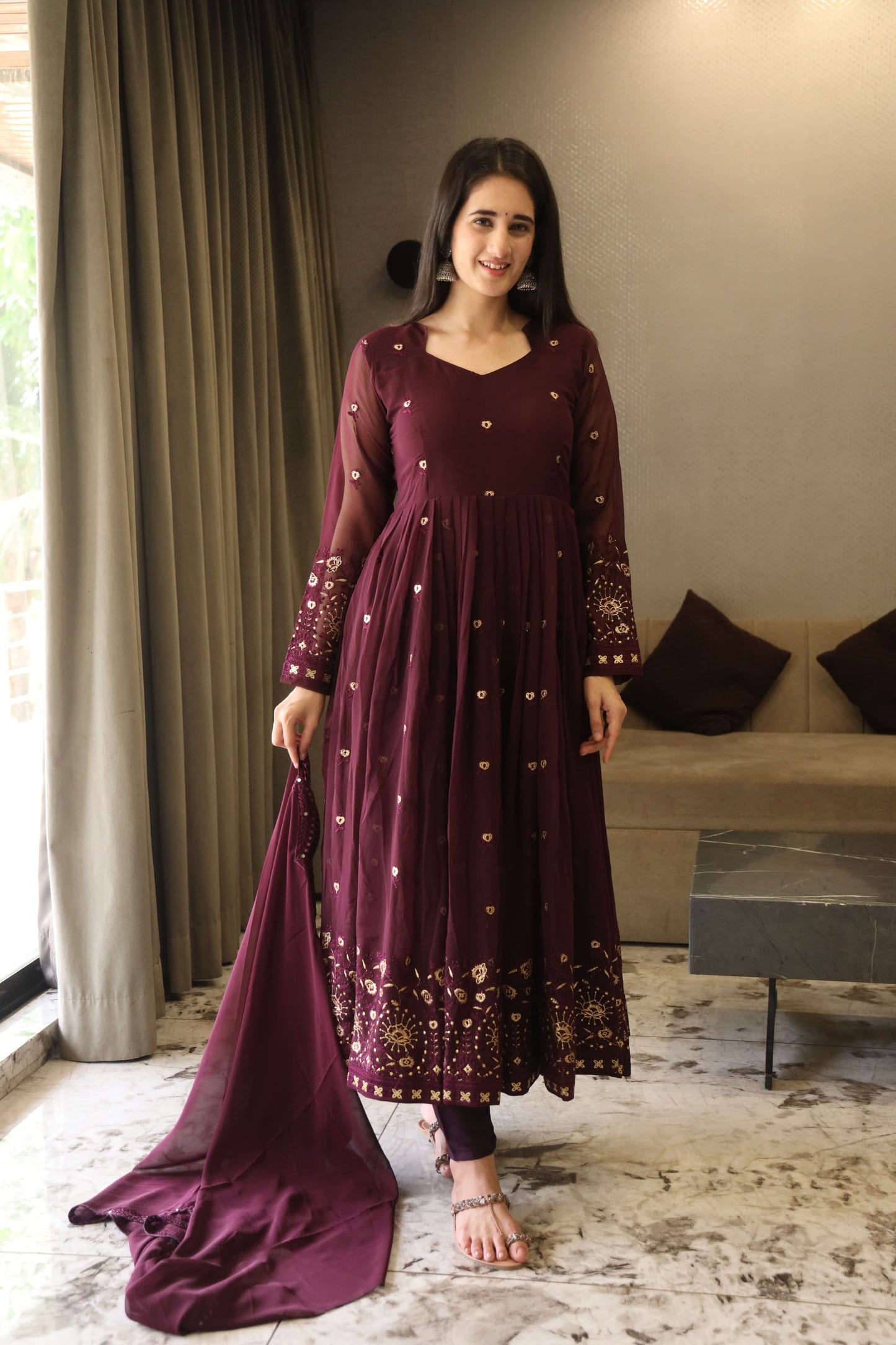 INAAYA WINE SUIT SET