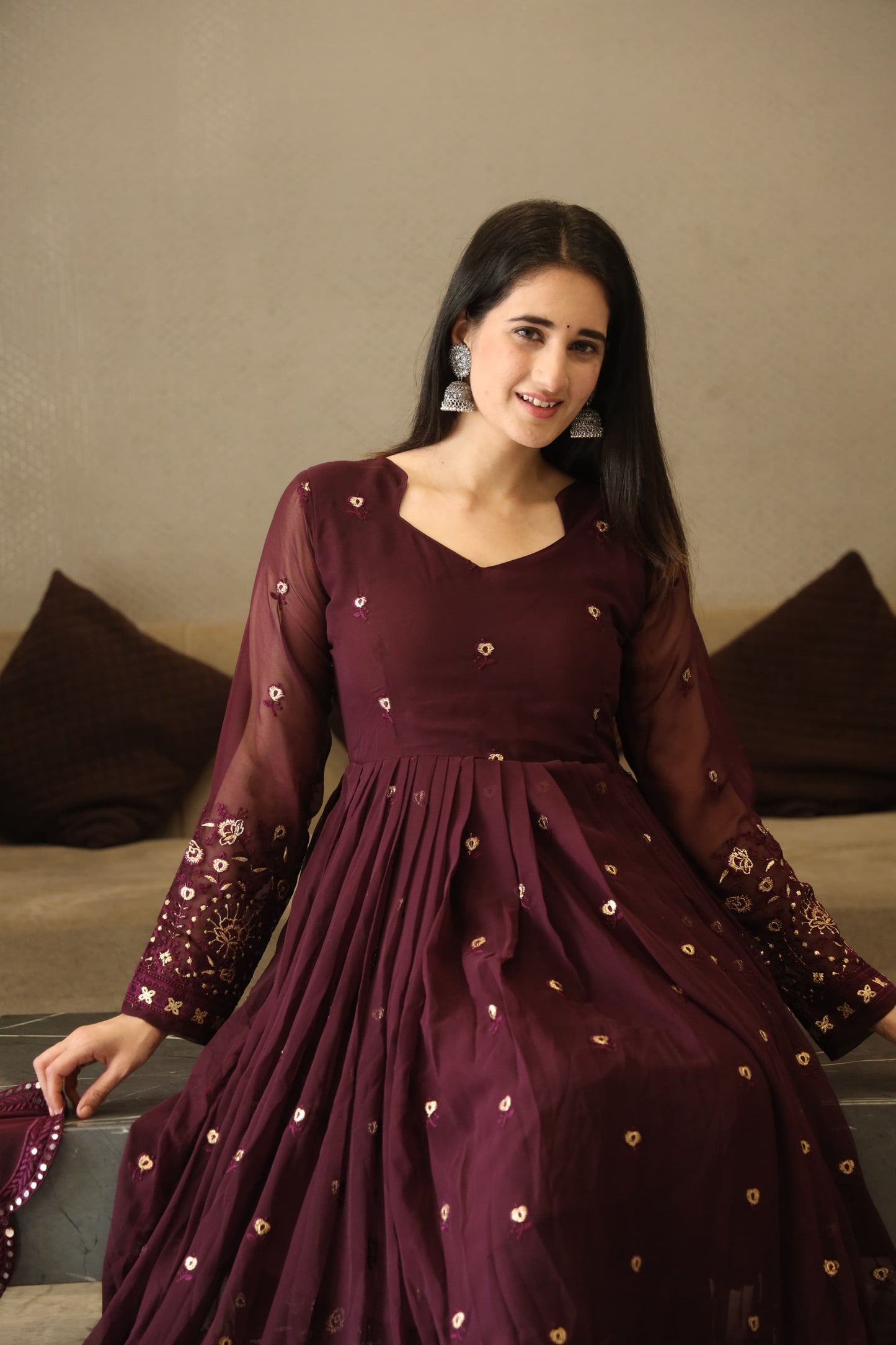 INAAYA WINE SUIT SET