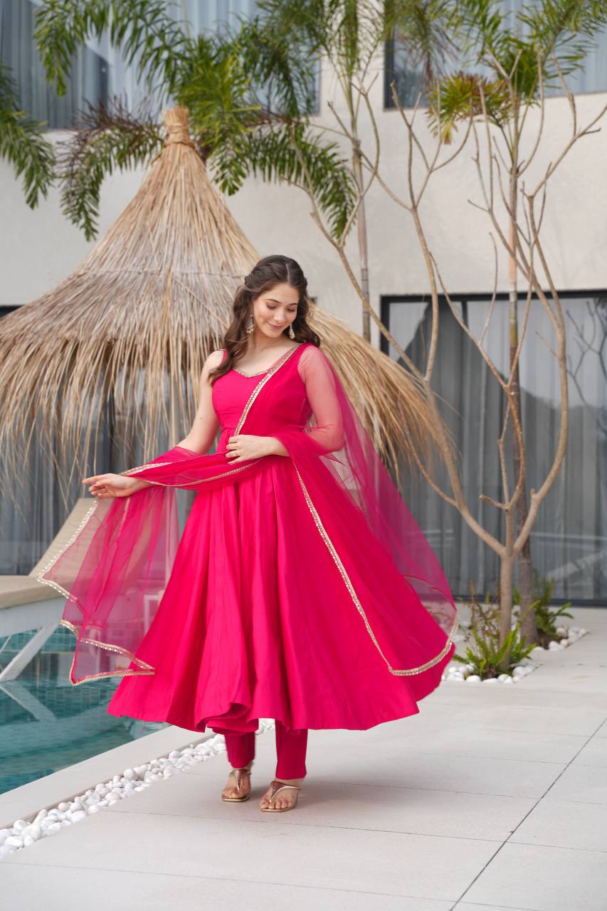 KASTURI RANI PINK ANARKALI SUIT SET