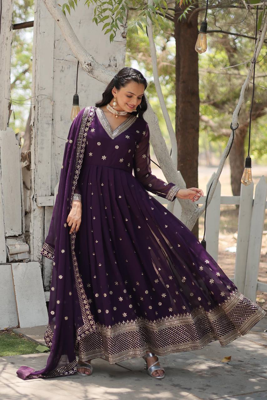Ekantha Purple Embroidered suit set
