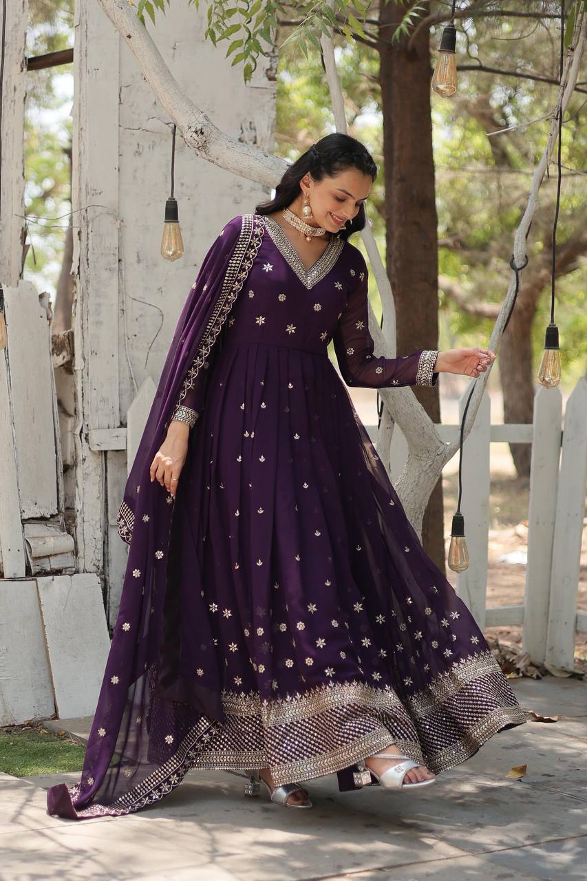 Ekantha Purple Embroidered suit set