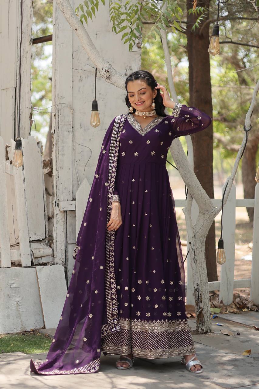 Ekantha Purple Embroidered suit set