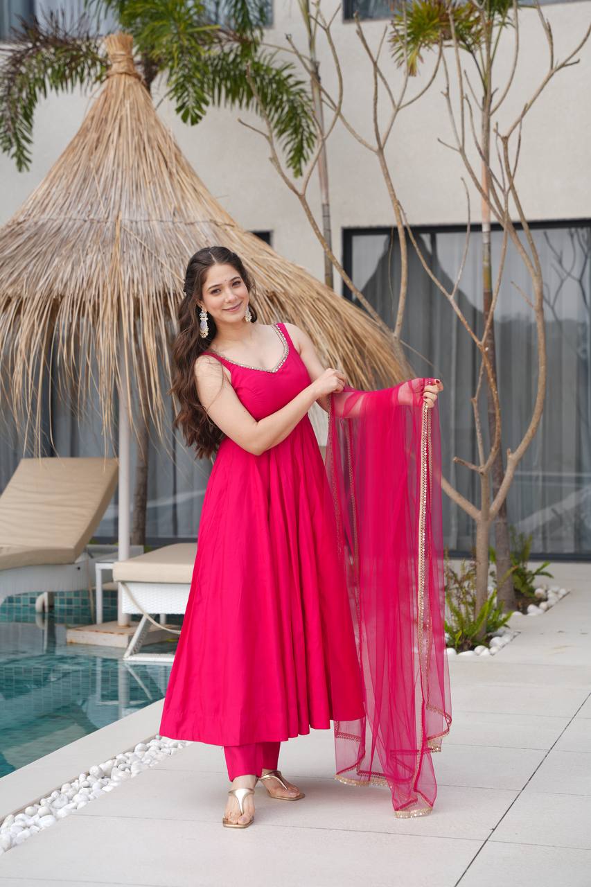 KASTURI RANI PINK ANARKALI SUIT SET