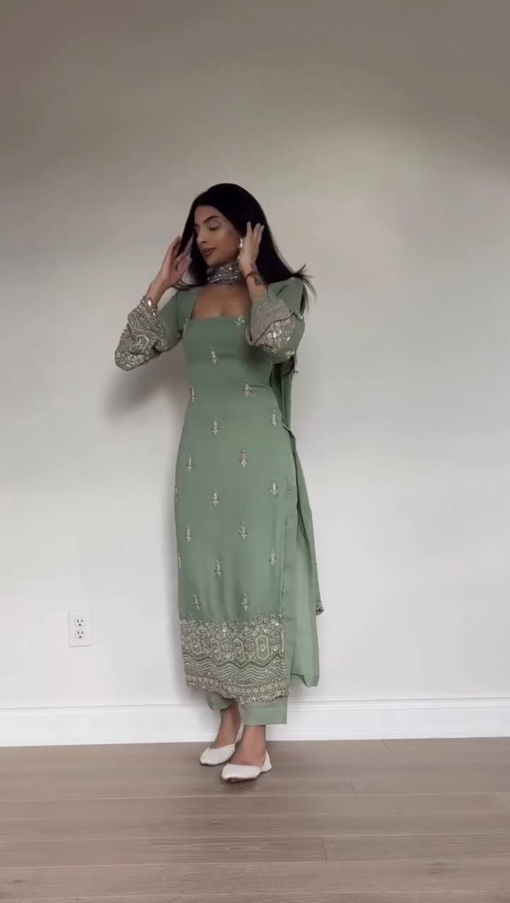 SARJINA SLWAR SUIT SET