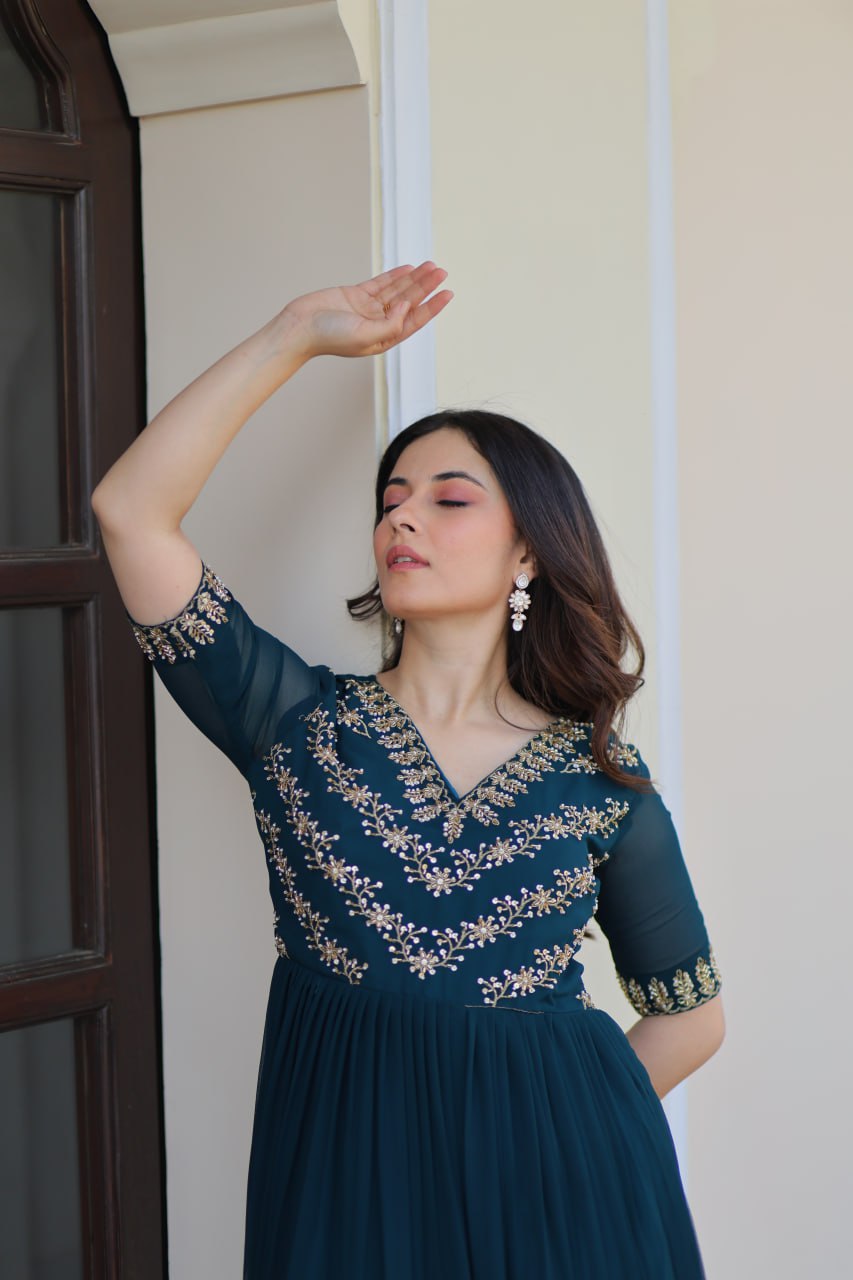 Shambhavi rama Suit Set