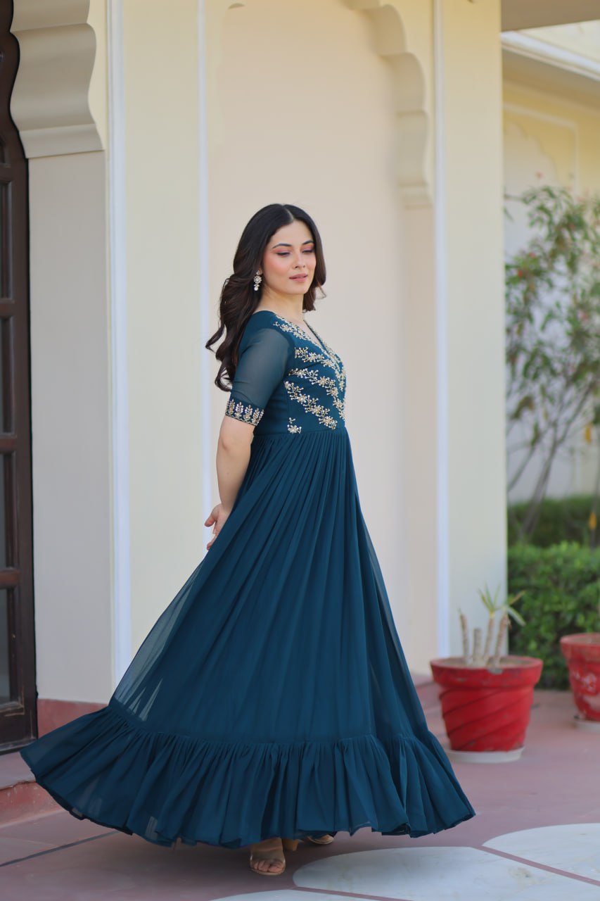 Shambhavi rama Suit Set