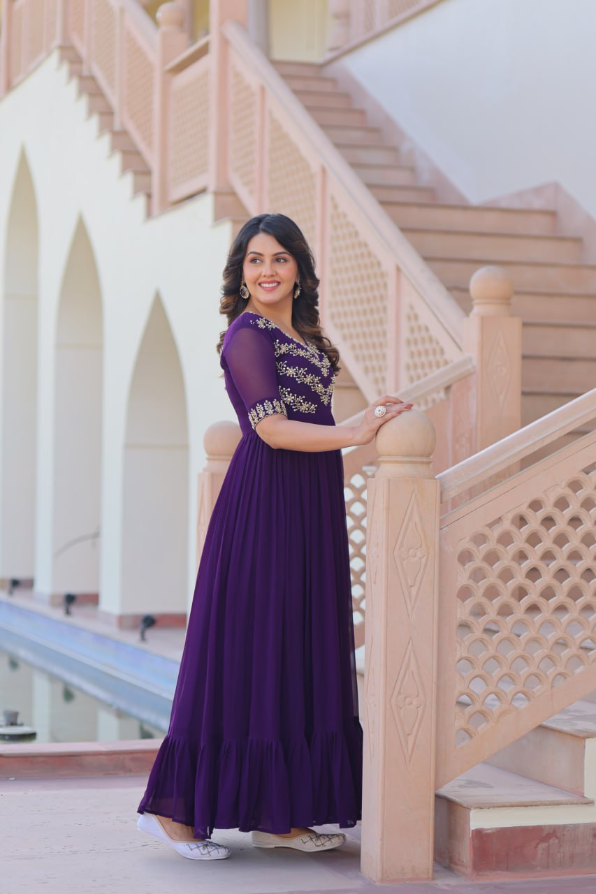 Shambhavi Puprle Suit Set
