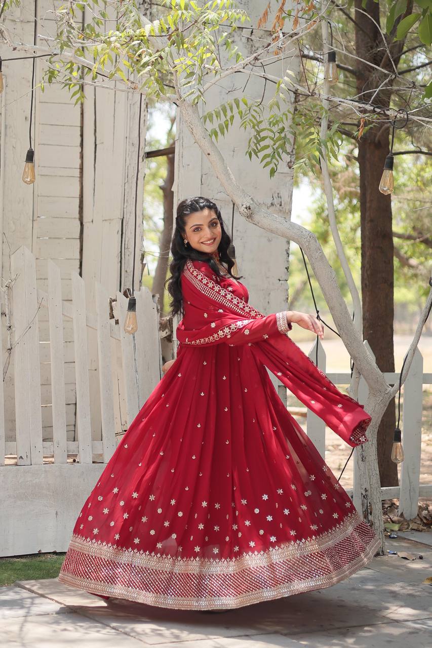 Ekantha red Embroidered suit set
