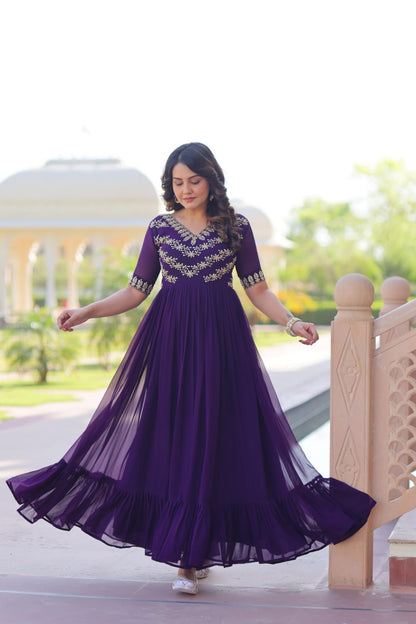 Shambhavi Puprle Suit Set