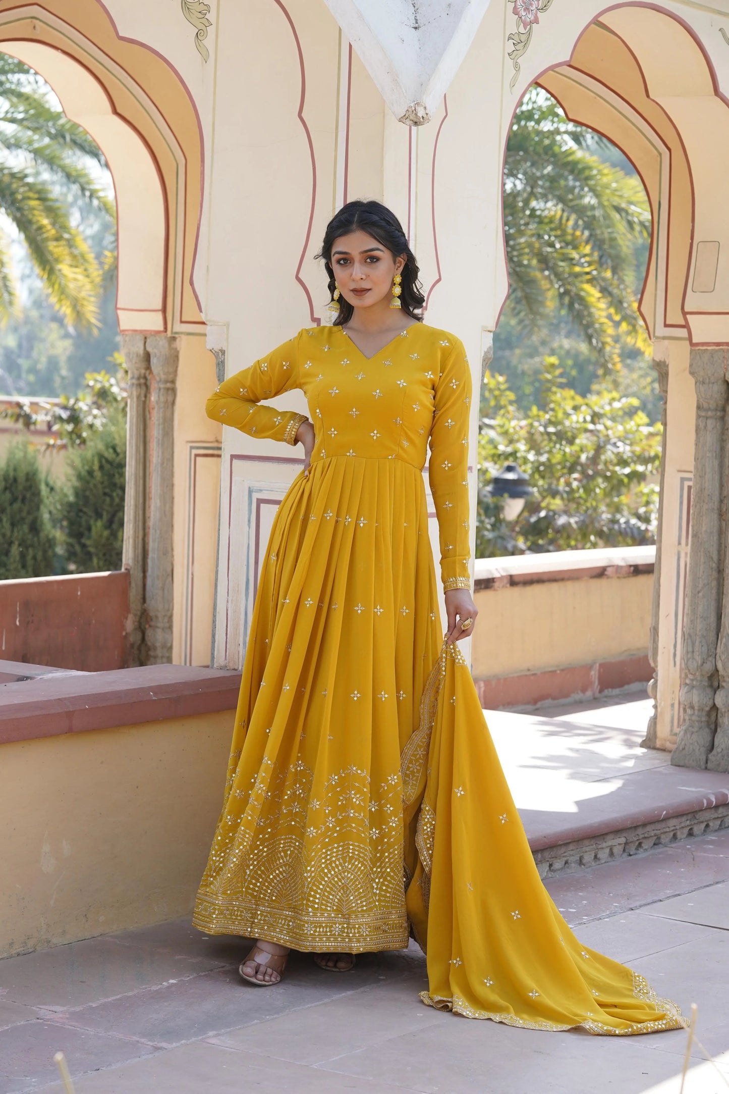 KAMOLIKA YELLOW EMBROIDERED SUIT SET