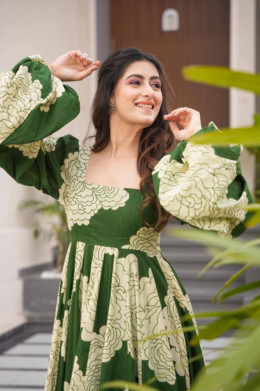 MEHTAB  GREEN MASLIN SUIT SET