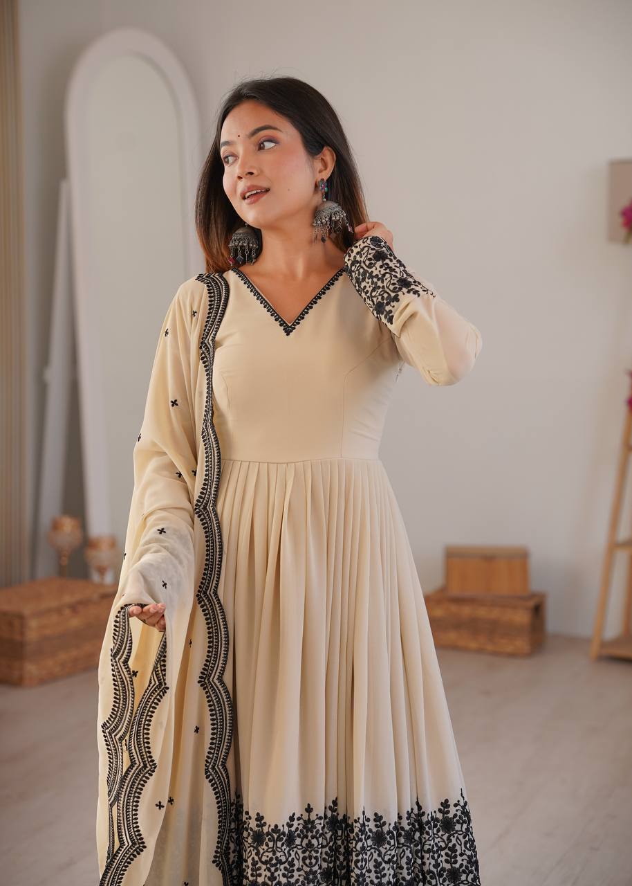 Zafira White Kurta Plazo Suit Set