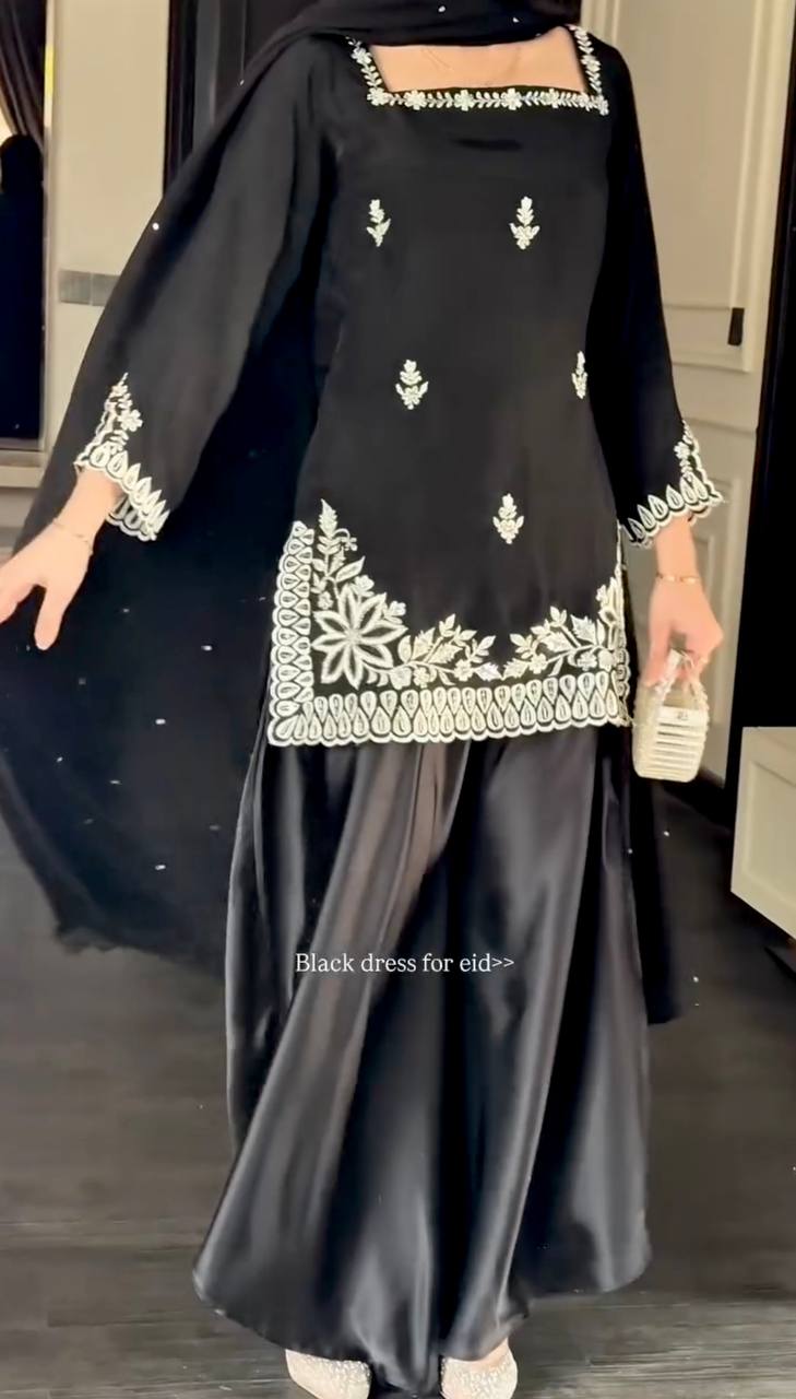 ZYARA STYLISH BLACK KURTA PLAZO SUIT SET