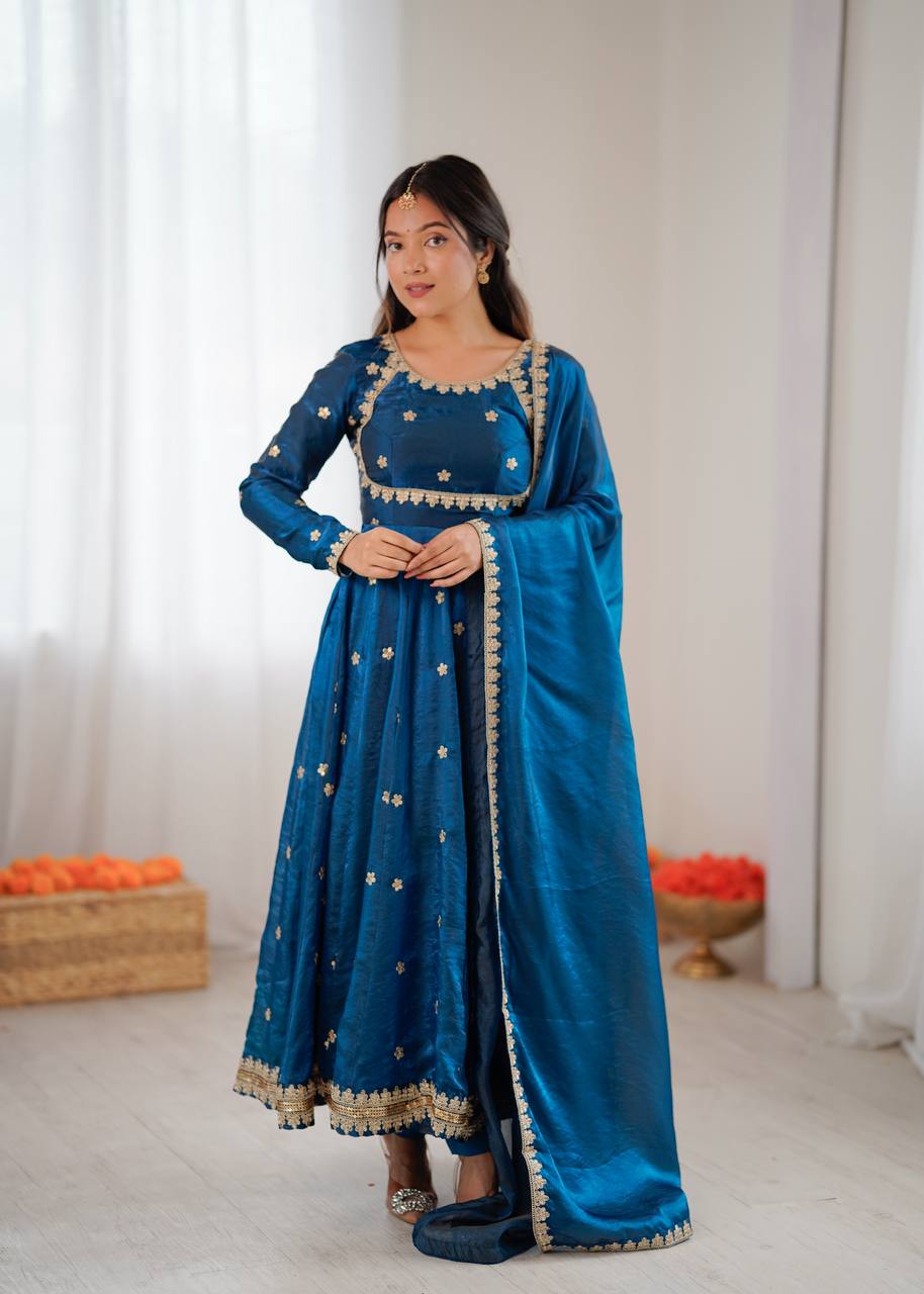 AURA BLUE ANARKALI SUIT SET