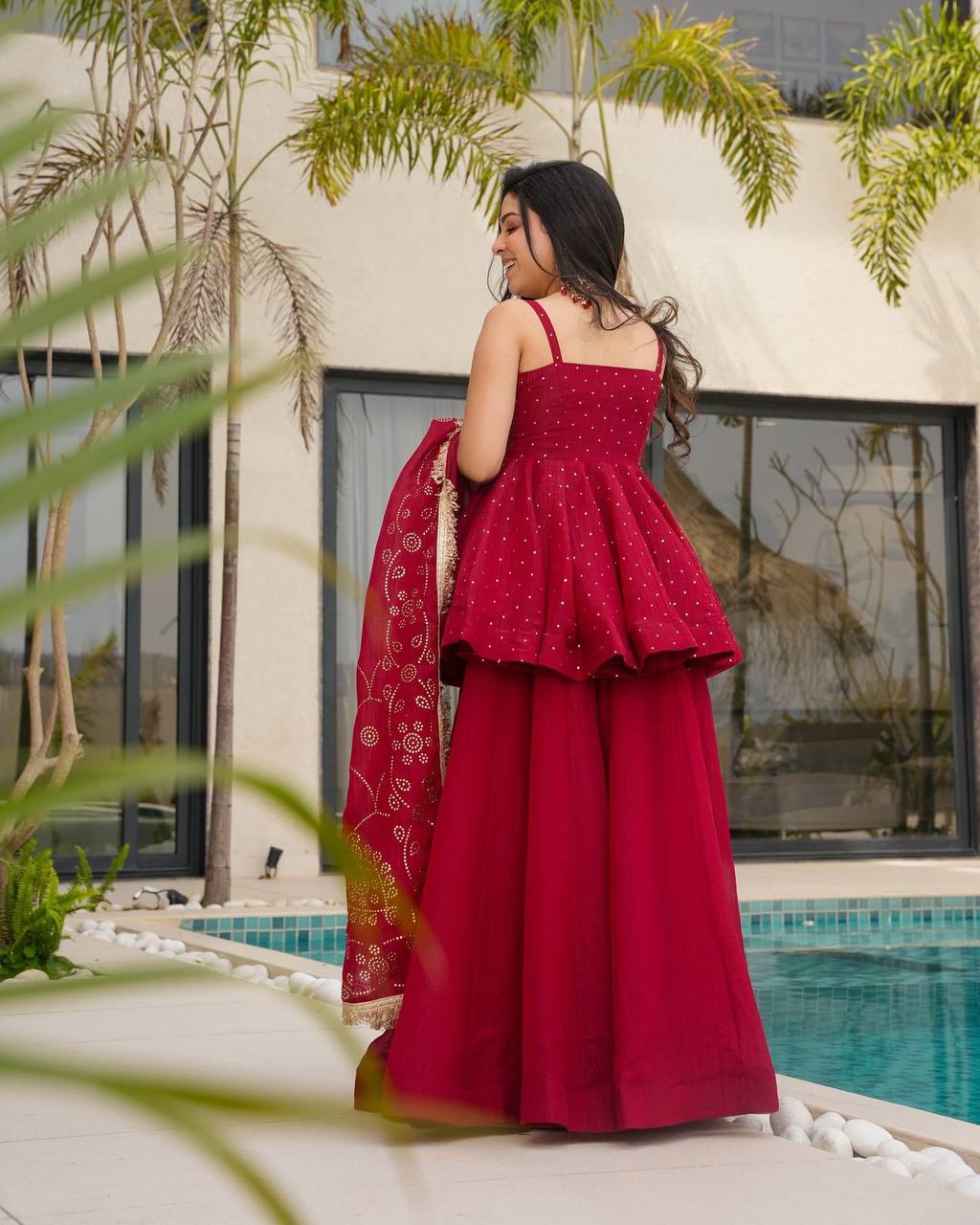 Lunessa Elite Red Suit Set