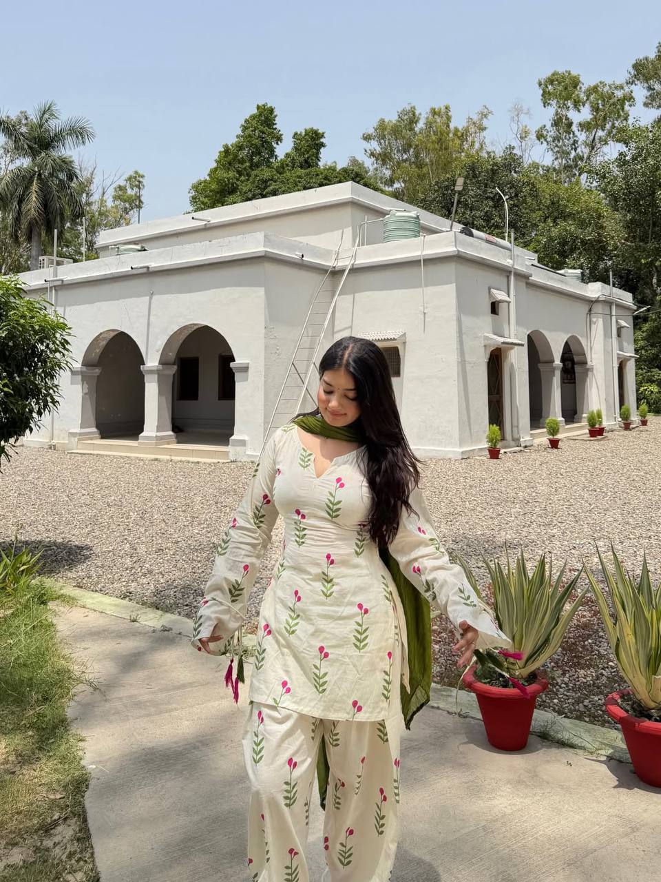 Noor bagh Pure Cotton Farshi Set
