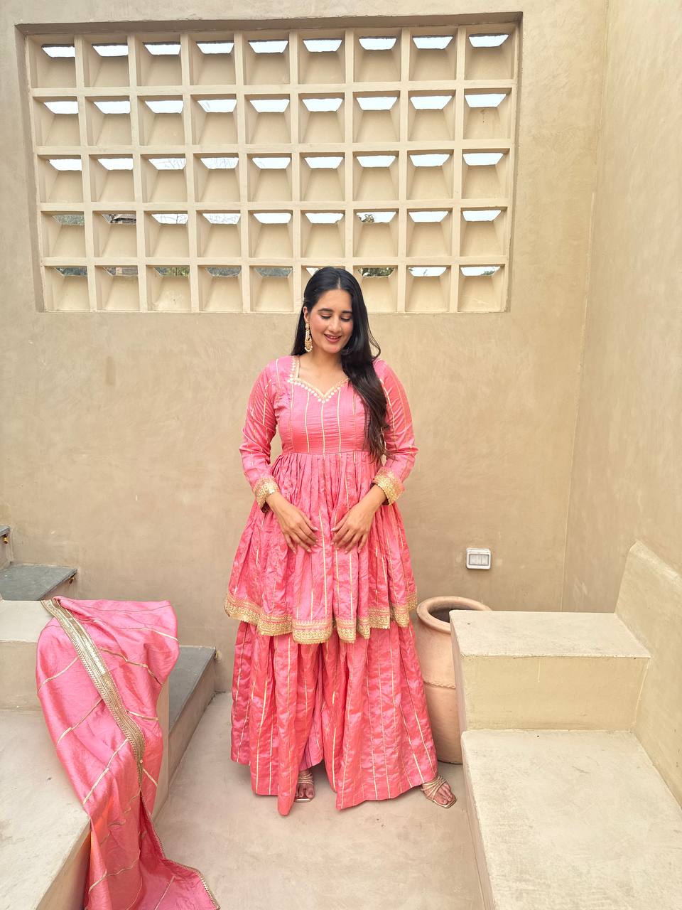 AAHNA GLAM FESTIVE KURTA SUIT SET