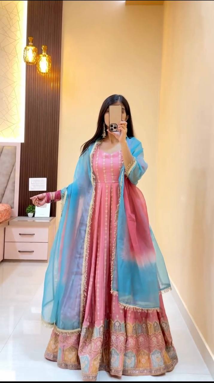 PANCHI PINK ANARKALI SUIT SET