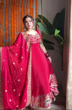 Saanjh Royal Heritage Anarkali Suit Set