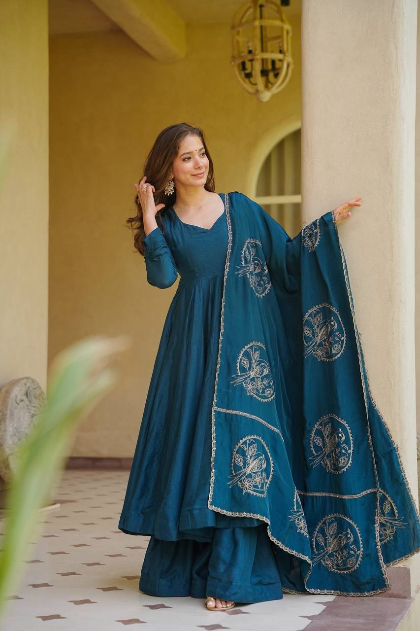 Nyra Regal Motif Anarkali Suit Set