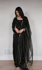 Diwali outfit for women kurta suit set