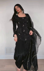 Diwali outfit for women kurta suit set
