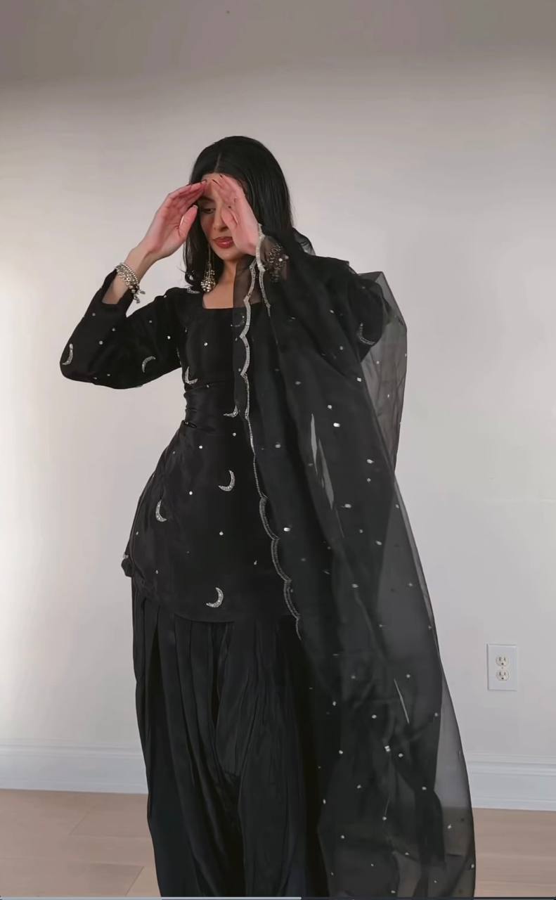 Chaandni Black Moon Embroidered Kurta Suit Set