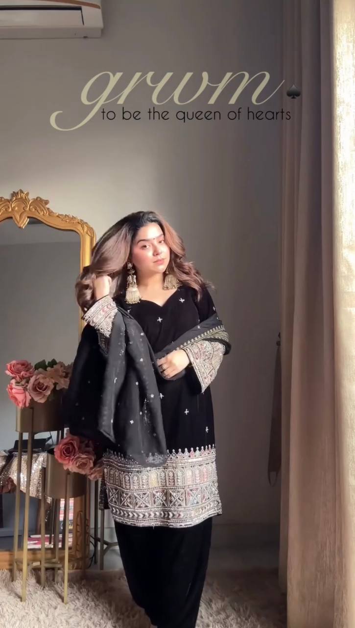 Zafiya Black Couture Embroidered Kurta Dupatta Set