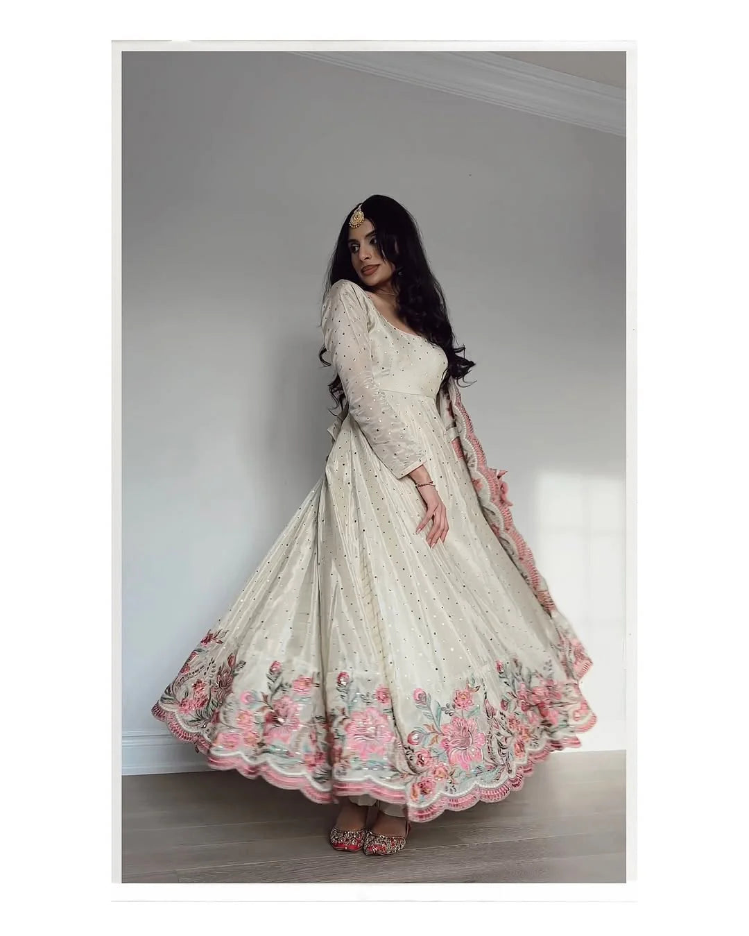 Aarushi Heavy Silk White Gown