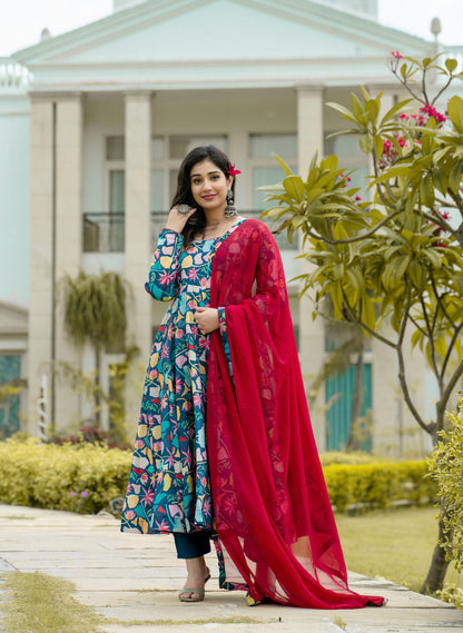 SIMRAN'S MALTICOLOR FLOWER SUIT SET