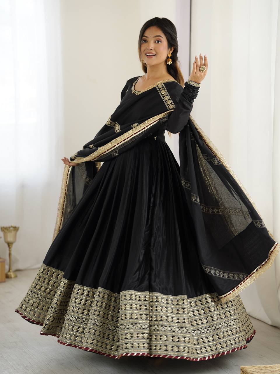NEHA'S BLACK COLOUR TRENDING ANARKALI SUIT SET – ishva shop