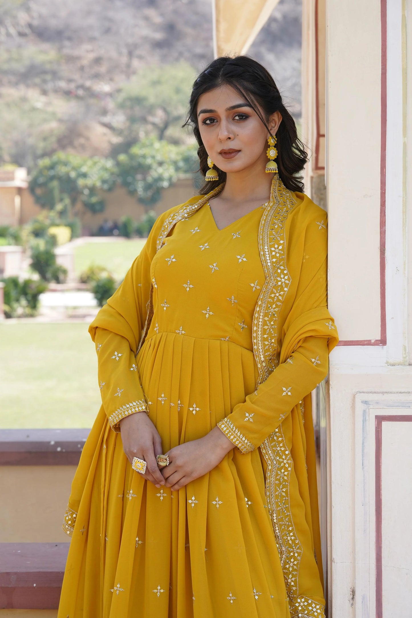 KAMOLIKA YELLOW EMBROIDERED SUIT SET