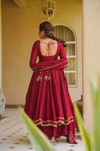 Zariya Heirloom Embroidered Anarkali Suit Set