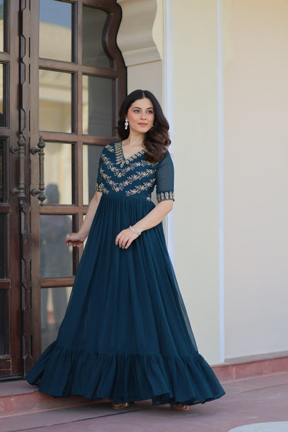 Shambhavi  rama  Suit Set