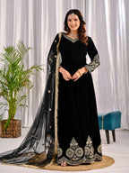 JAKIRA BLACK VELVET ANARKALI SUIT SET