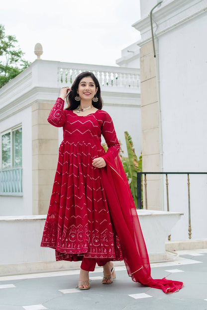 SIMRAN'S MAROON EMBROIDERED GEORGETTE SUIT SET