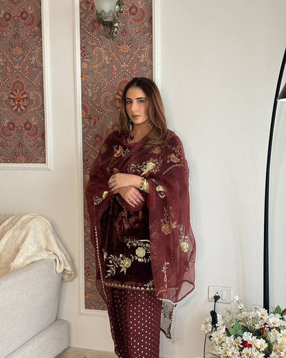 Zarqa Wine Velvet Embroidered Suit Set