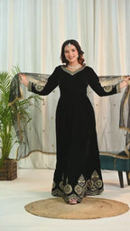 JAKIRA BLACK VELVET ANARKALI SUIT SET