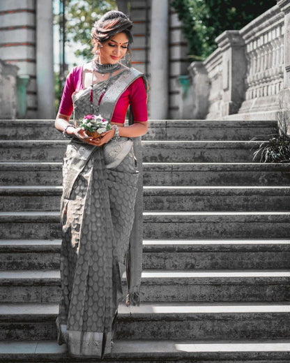 Designer Lichi Silk Saree For Bridesmade, Solid Beautiful Pattern Saree For Parties, Sari With Unstitched Blouse, Jacquard Work Saree KP